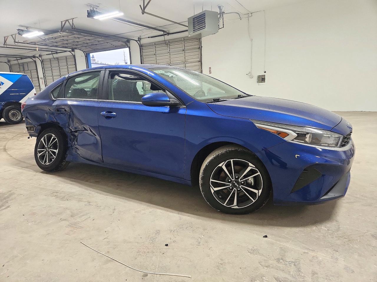 2024 KIA FORTE LXS — photo 4