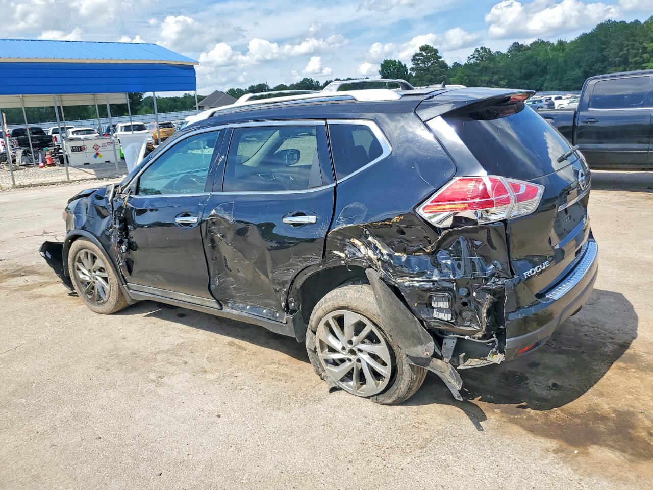 2015 NISSAN ROGUE SL — снимка 2