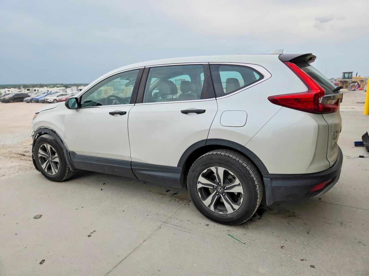 2017 HONDA CR-V LX — снимка 2