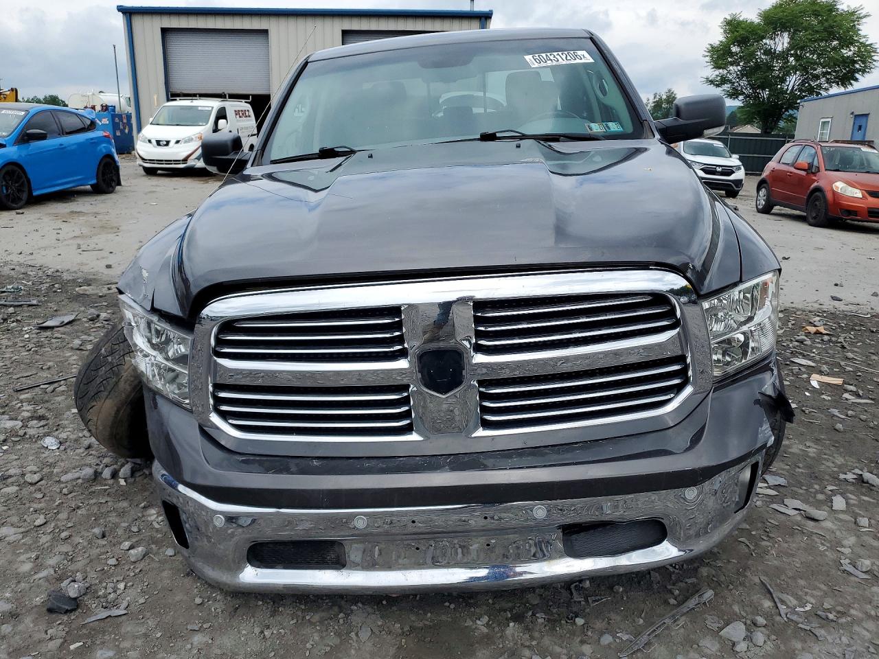 2016 RAM 1500 SLT — снимка 5