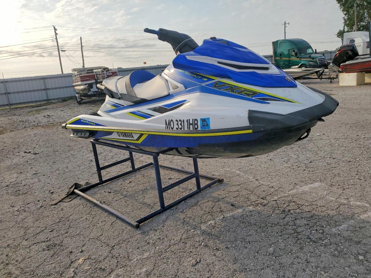 2019 YAMAHA VX