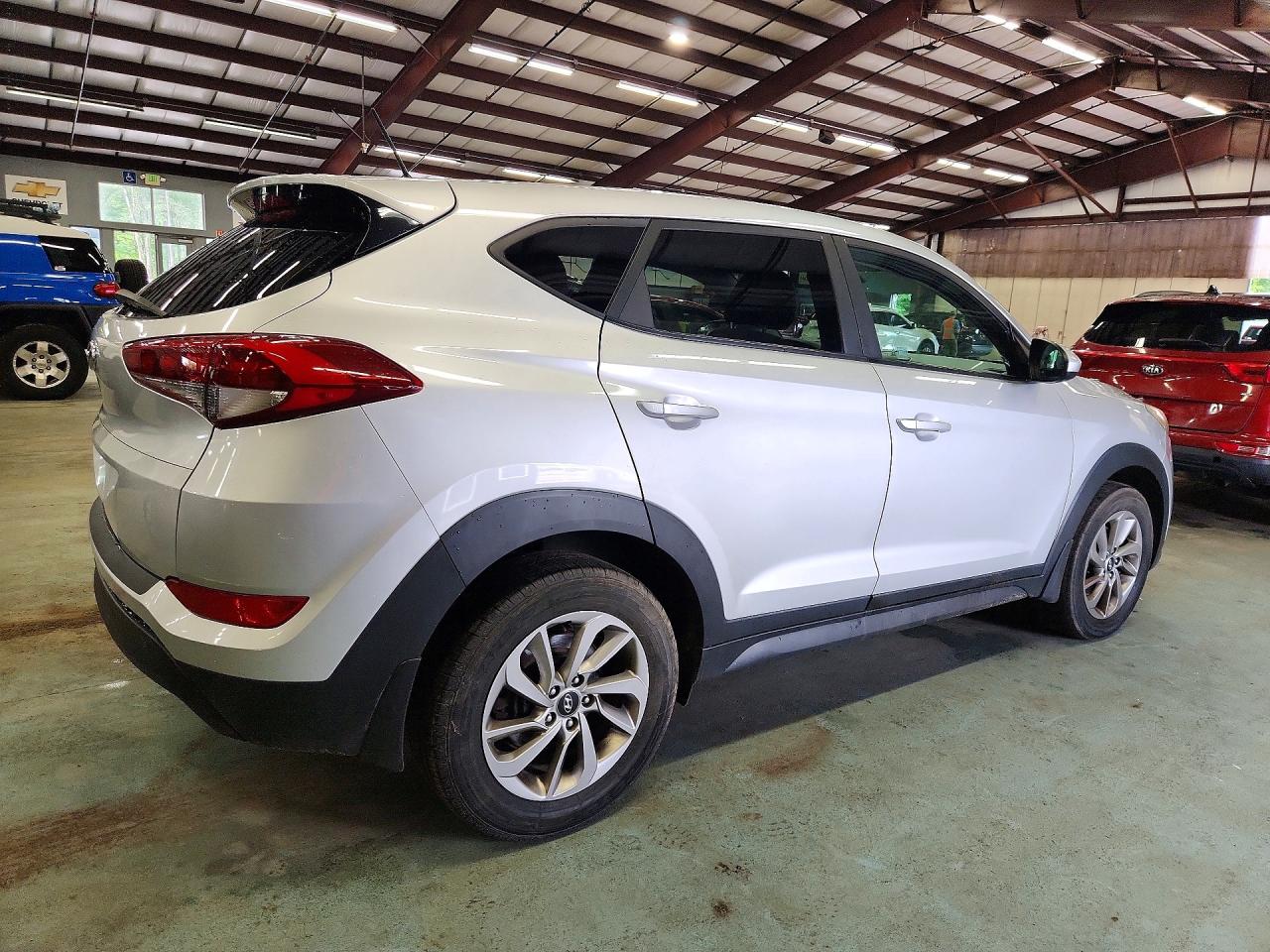 2016 HYUNDAI TUCSON SE — снимка 3