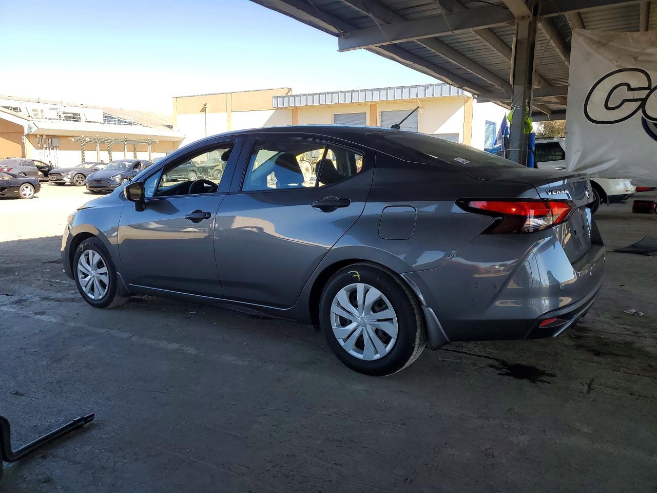 2021 NISSAN VERSA S — снимка 2