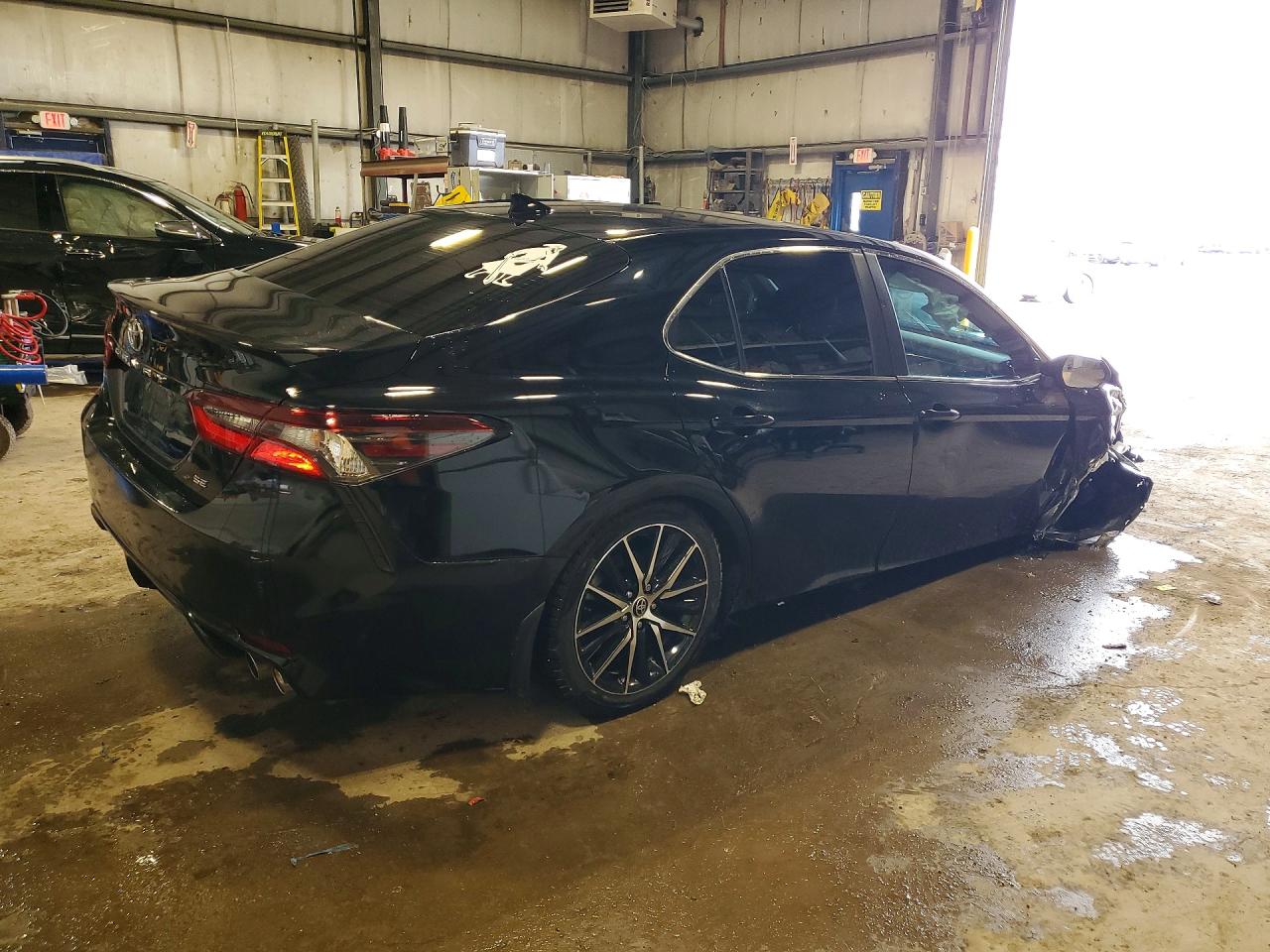 2024 TOYOTA CAMRY SE — снимка 3