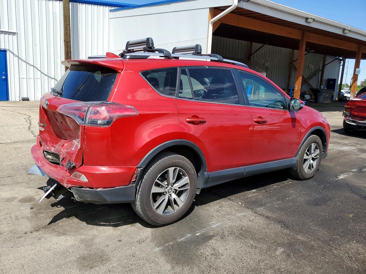 2017 TOYOTA RAV4 XLE — снимка 3