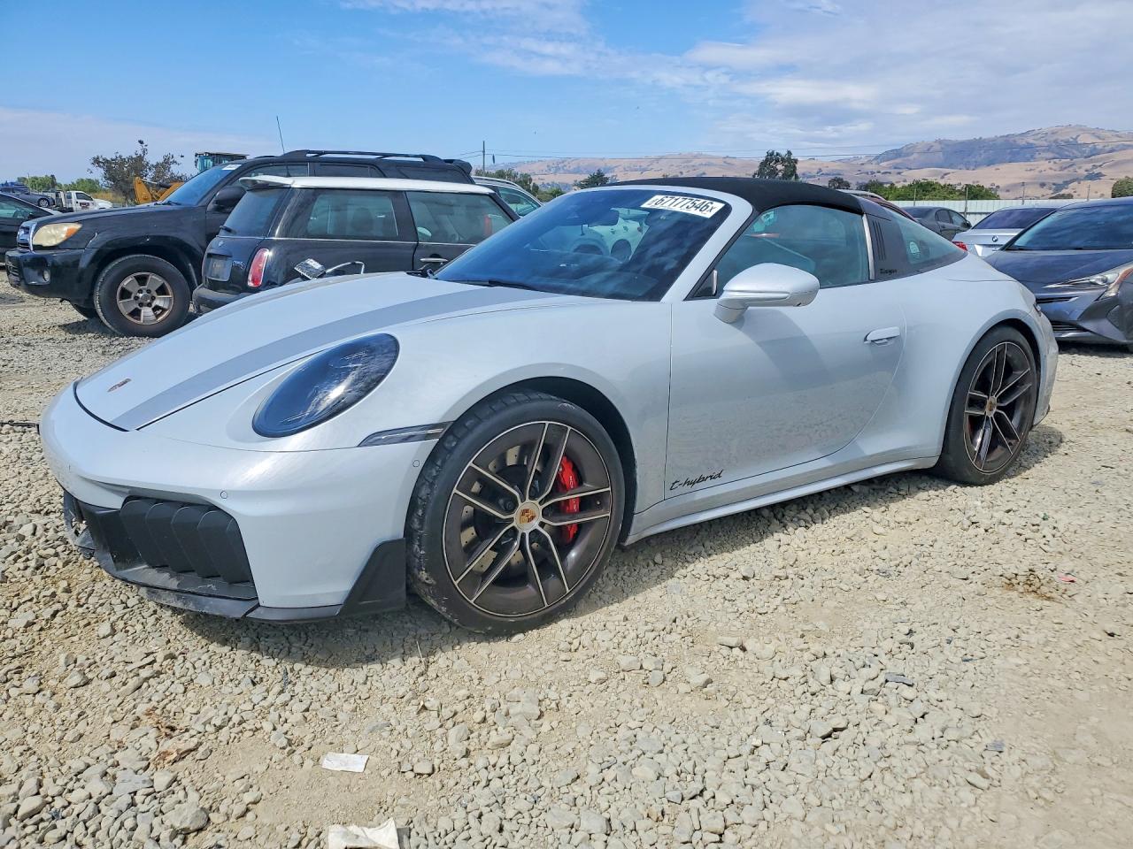 2025 PORSCHE 911 TARGA 4 GTS