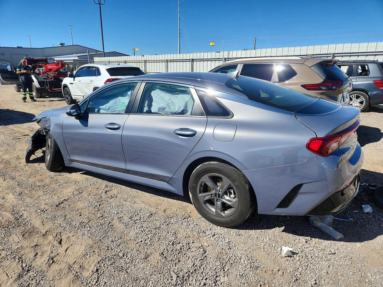 2023 KIA K5 LXS — снимка 2