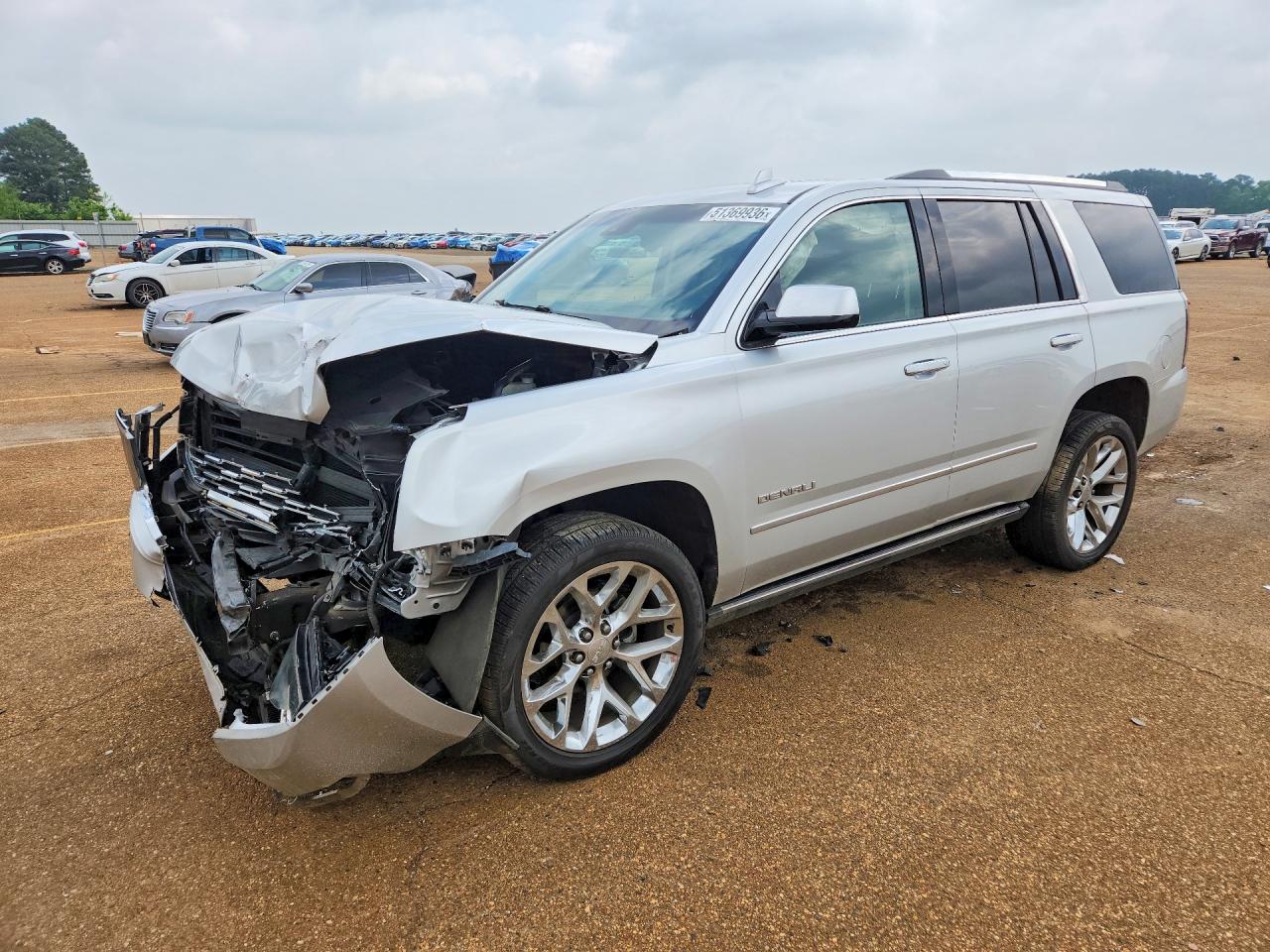 2019 GMC YUKON DENALI