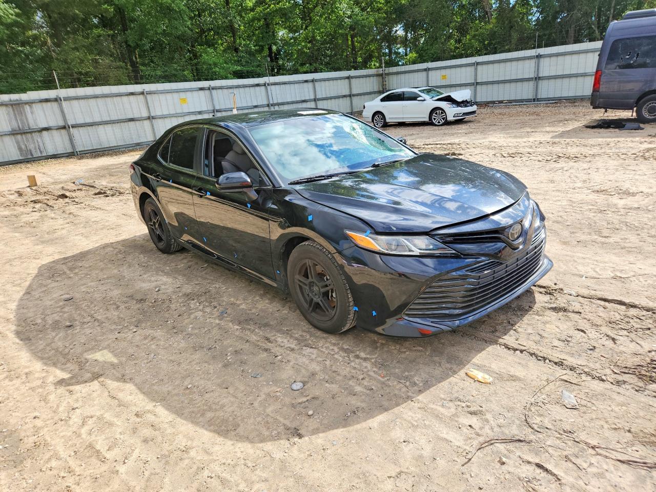 2019 TOYOTA CAMRY L — снимка 4