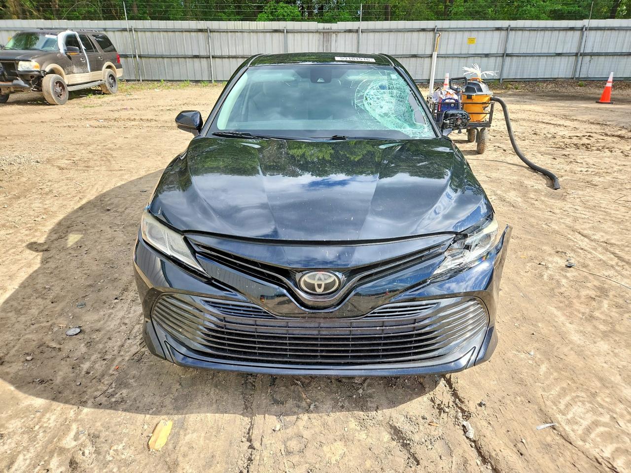 2019 TOYOTA CAMRY L — снимка 5