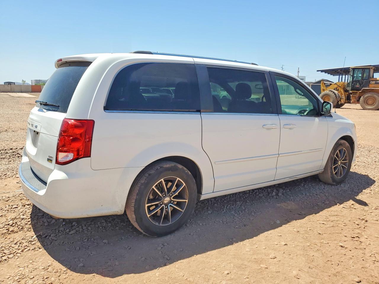 2016 DODGE GRAND CARAVAN SXT — снимка 3