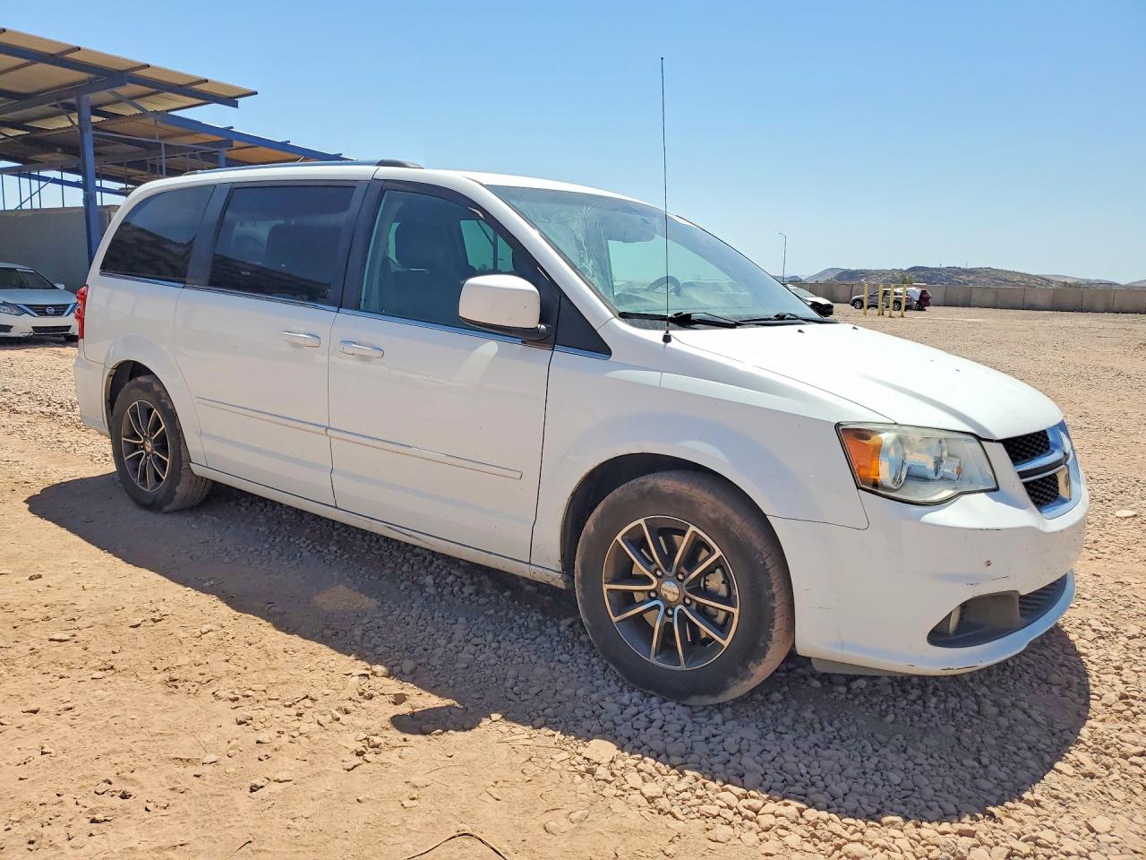 2016 DODGE GRAND CARAVAN SXT — снимка 4