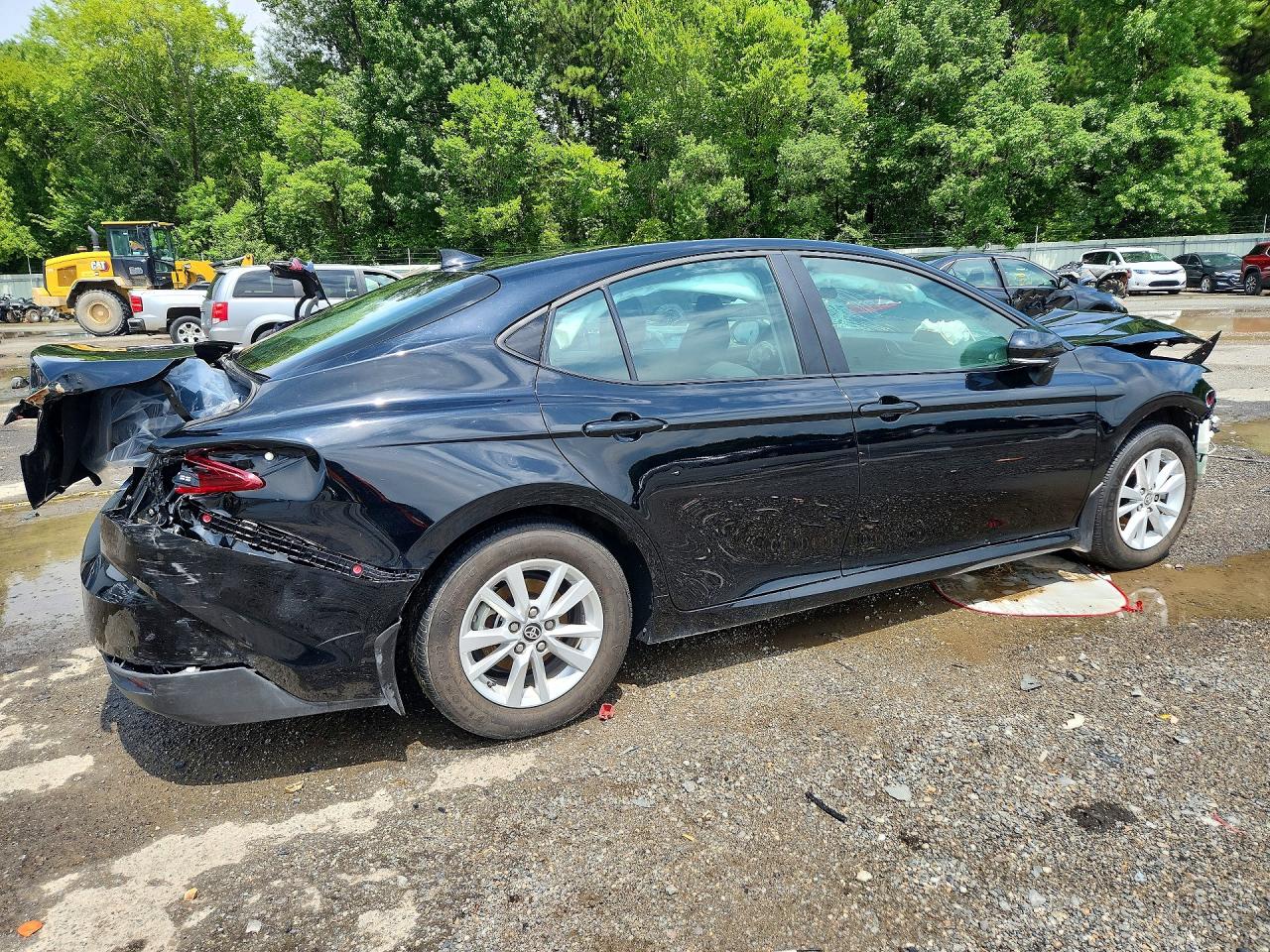 2025 TOYOTA CAMRY LE — снимка 3
