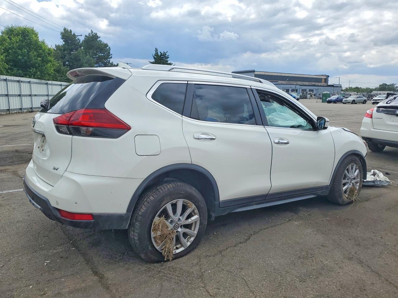 2019 NISSAN ROGUE SV — снимка 3