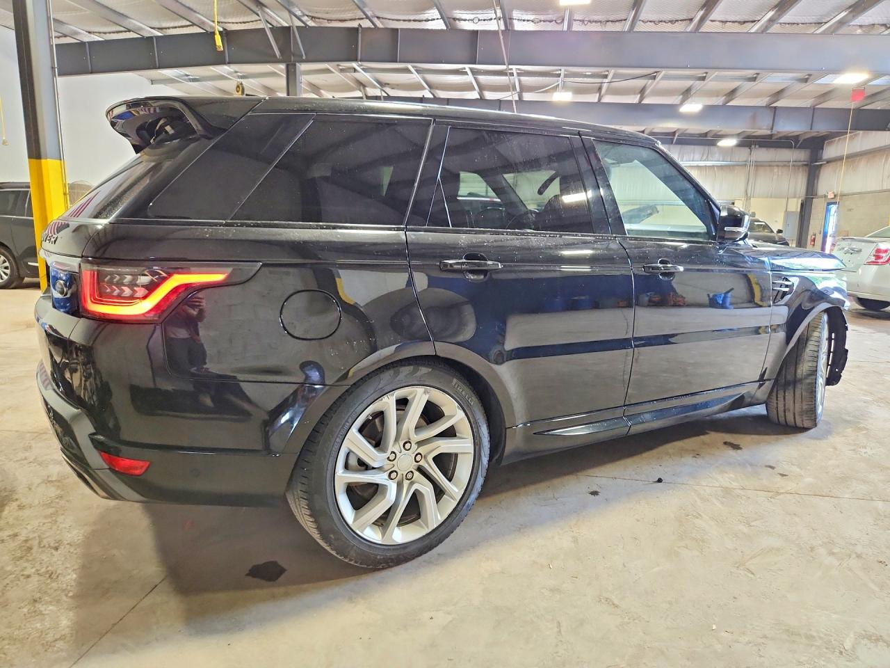 2018 LAND ROVER RANGE ROVER SPORT HSE — снимка 3