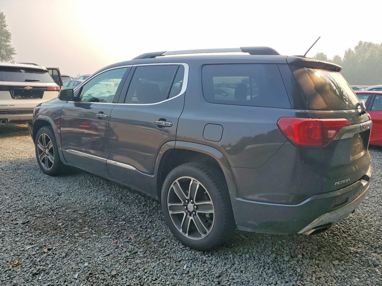 2017 GMC ACADIA DENALI — снимка 2