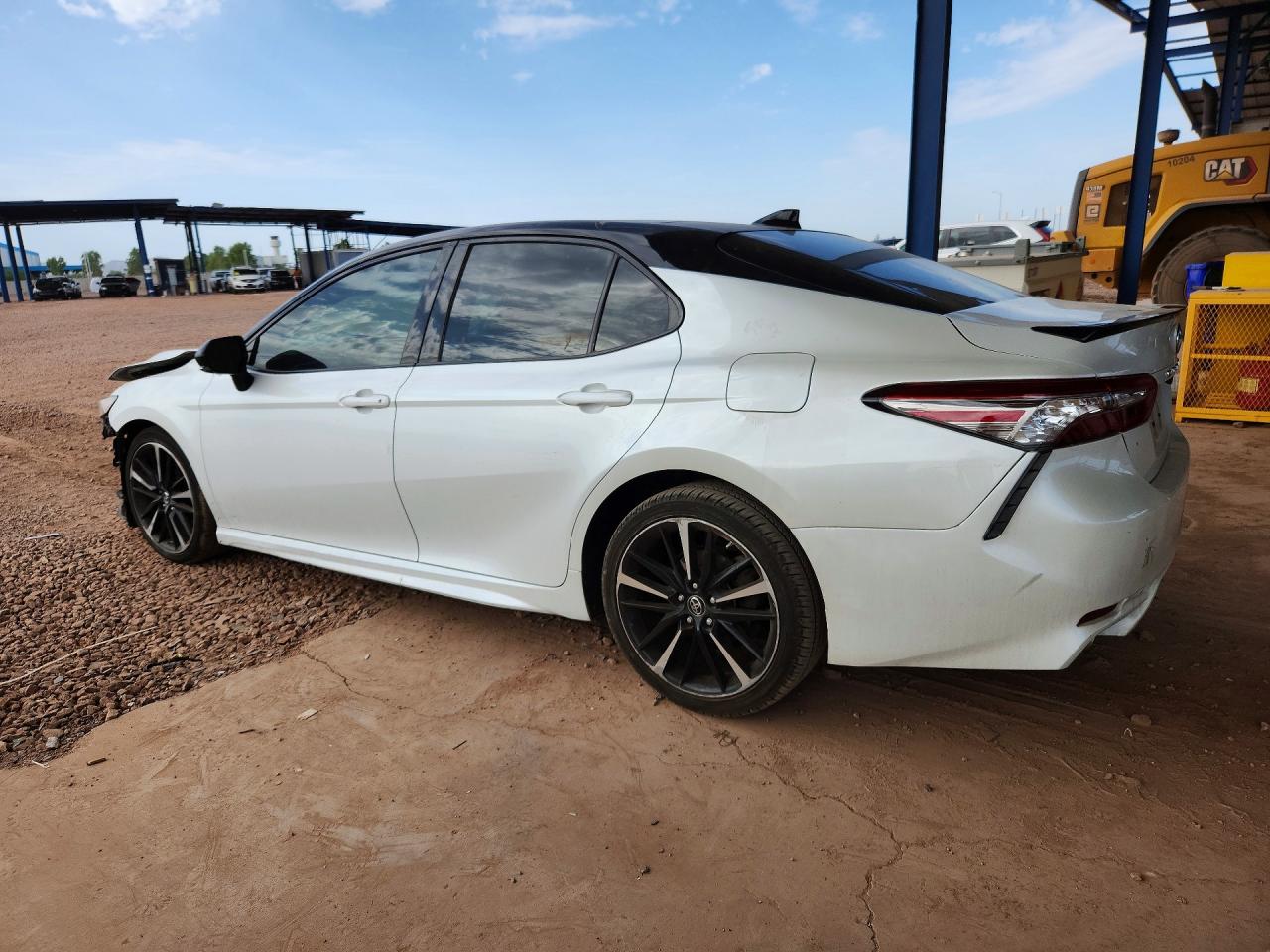 2018 TOYOTA CAMRY XSE V6 — снимка 2