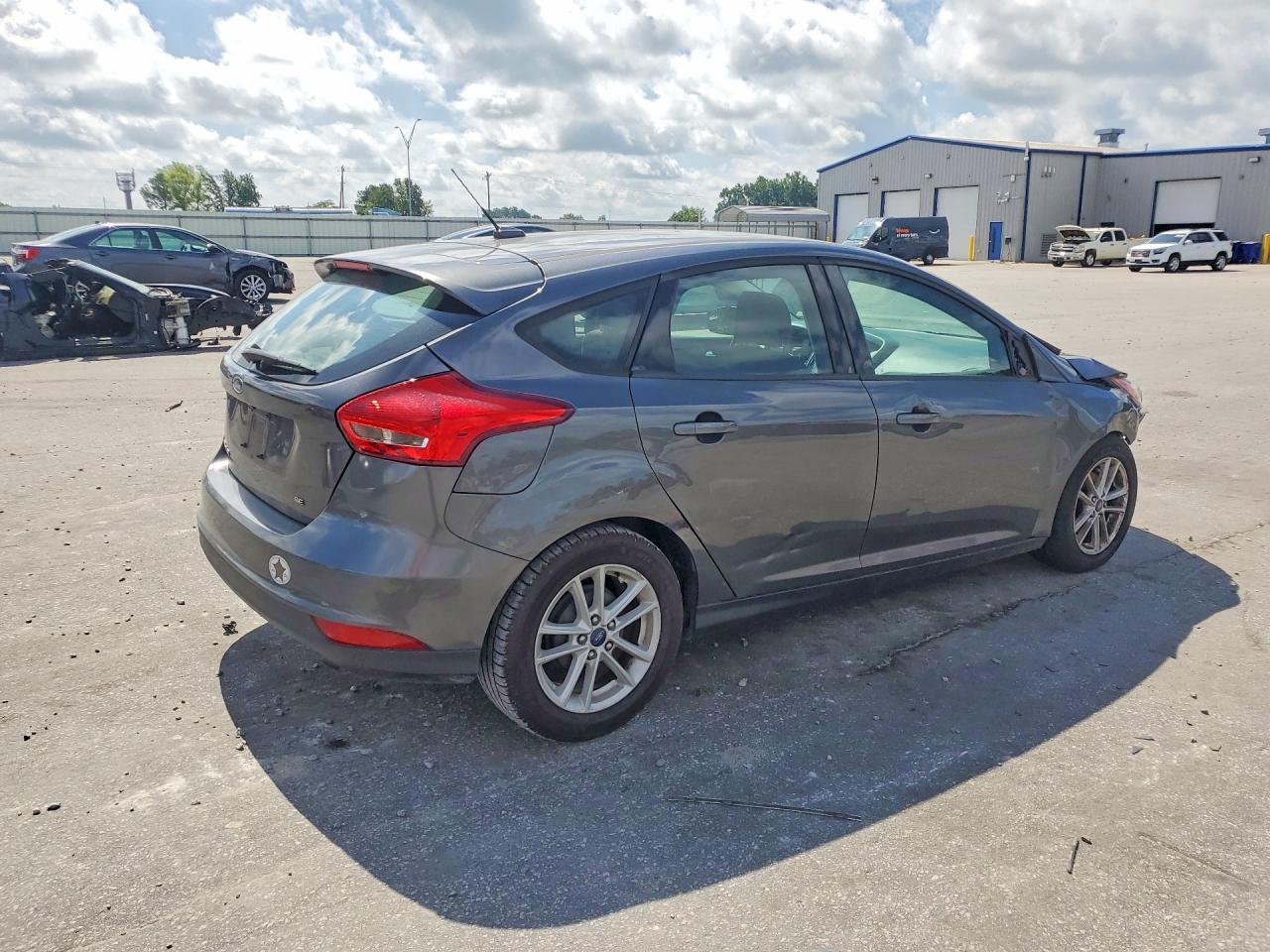 2018 FORD FOCUS SE — снимка 3
