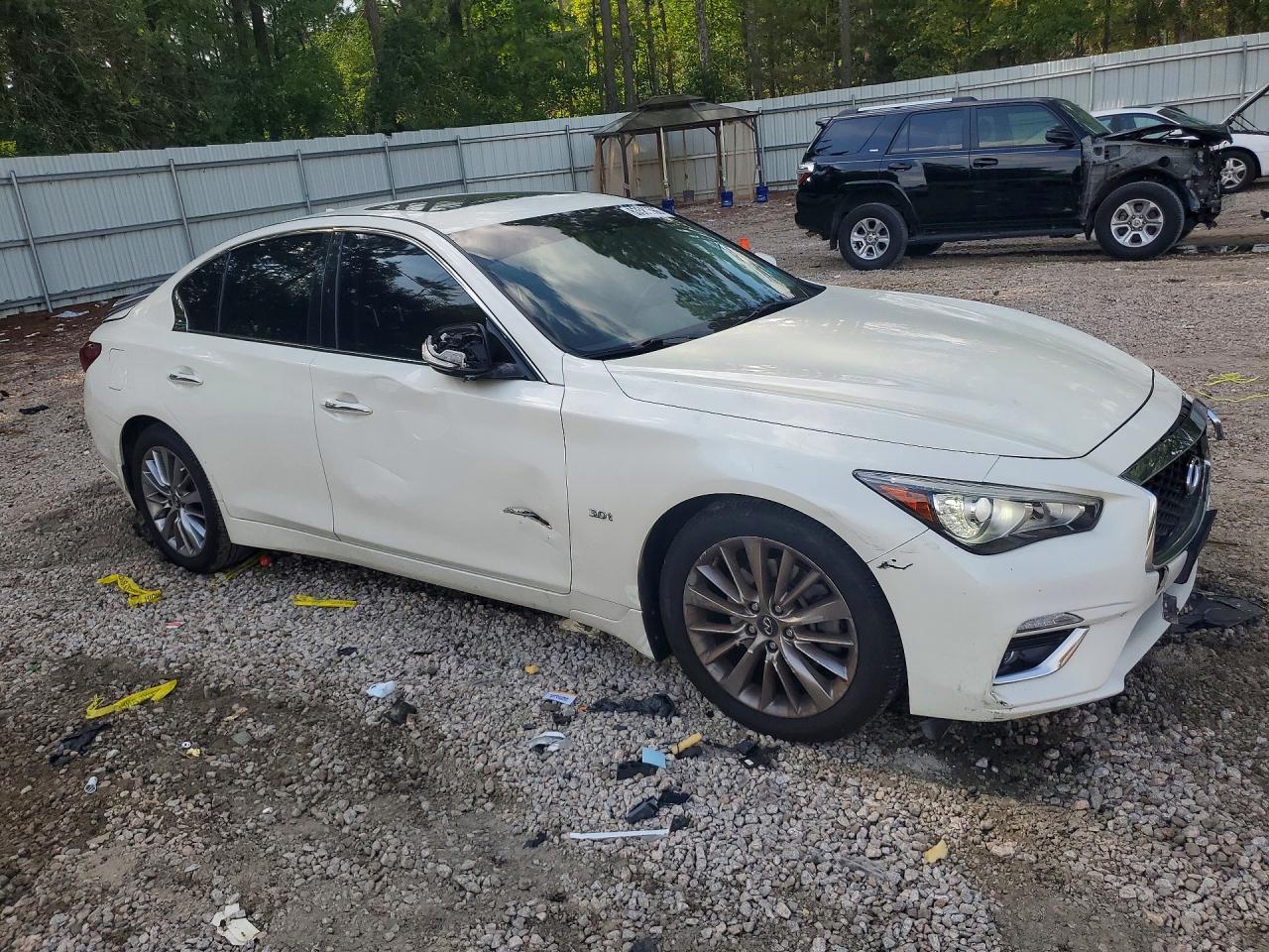 2018 INFINITI Q50 3.0T LUXE — снимка 4