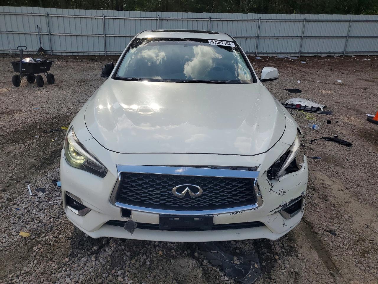 2018 INFINITI Q50 3.0T LUXE — снимка 5