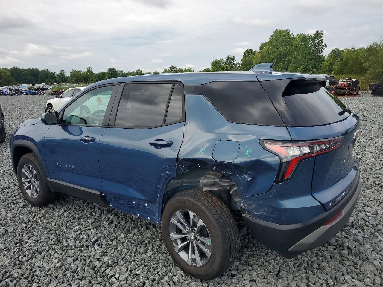 2025 CHEVROLET EQUINOX LT — снимка 2