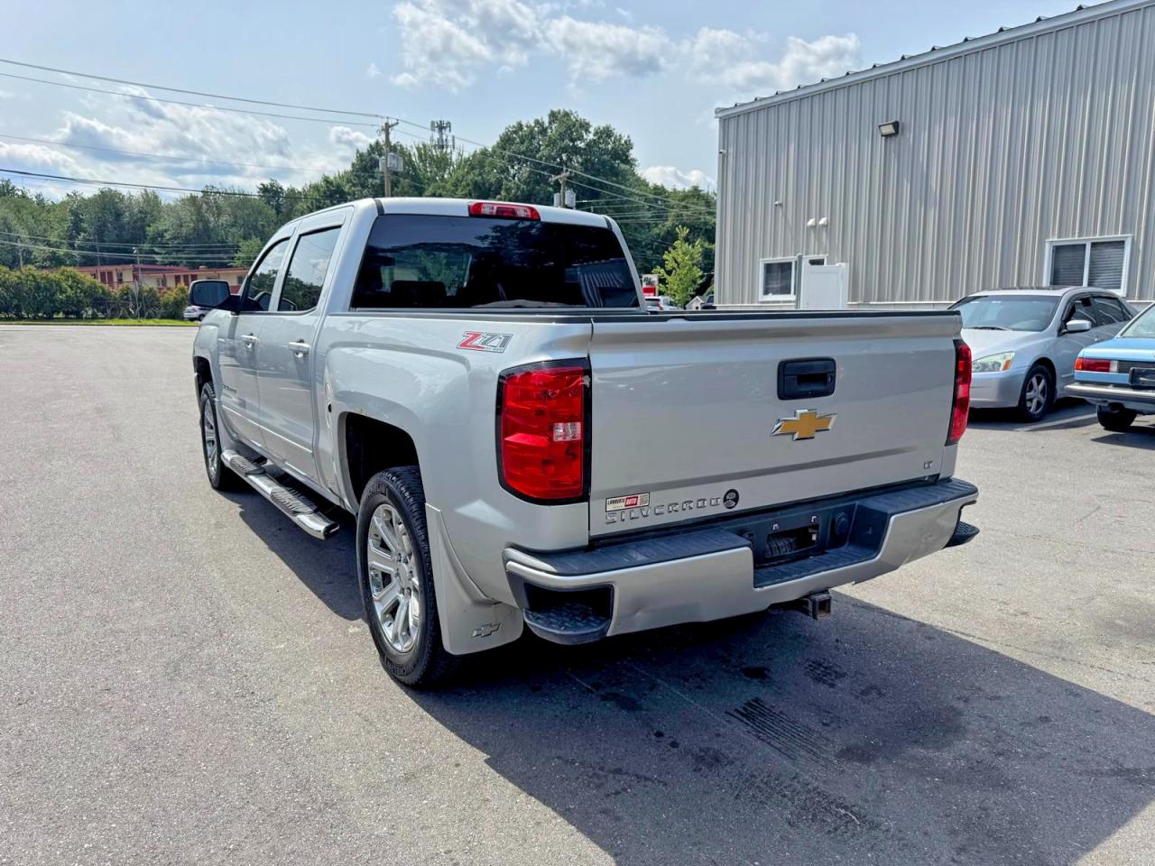 2017 CHEVROLET SILVERADO K1500 LT — снимка 2