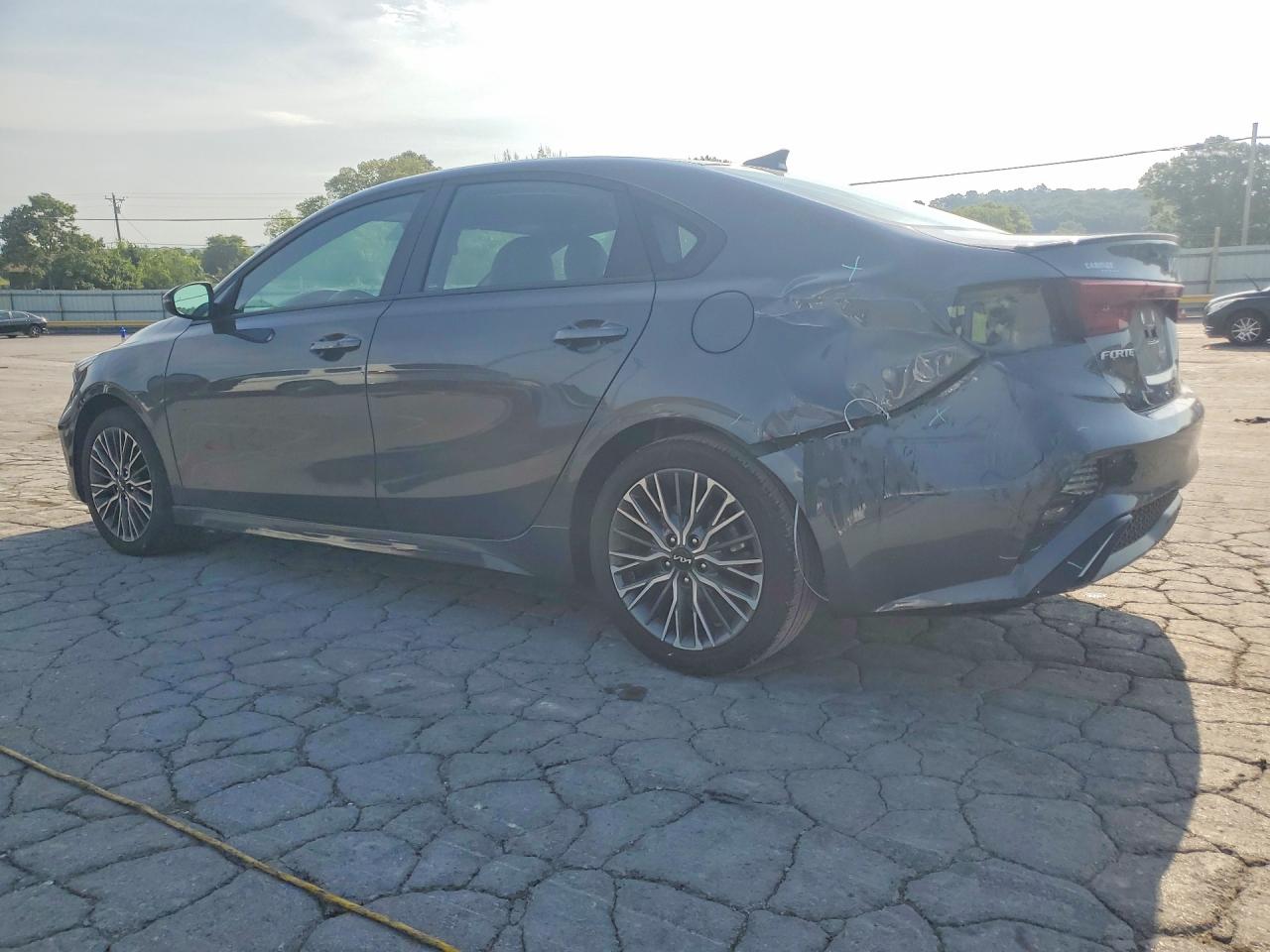 2024 KIA FORTE GT LINE — снимка 2