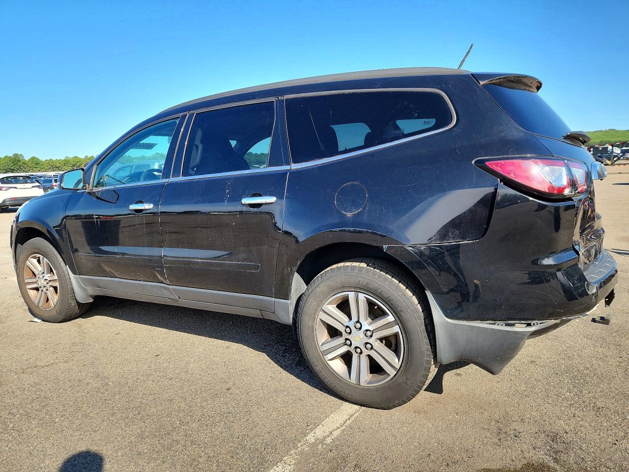 2016 CHEVROLET TRAVERSE LT — снимка 2