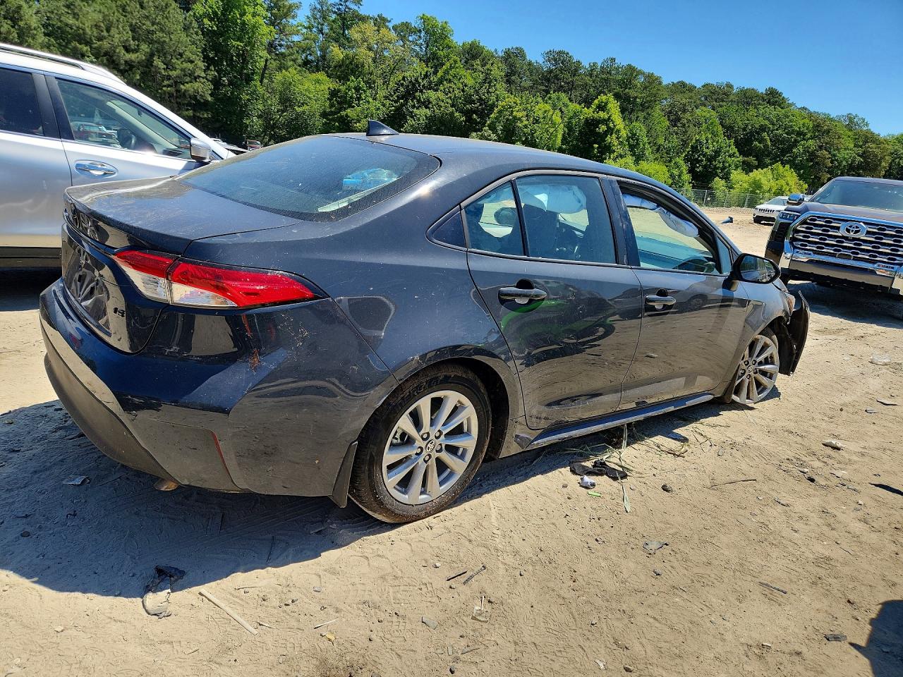 2026 TOYOTA COROLLA LE — снимка 3