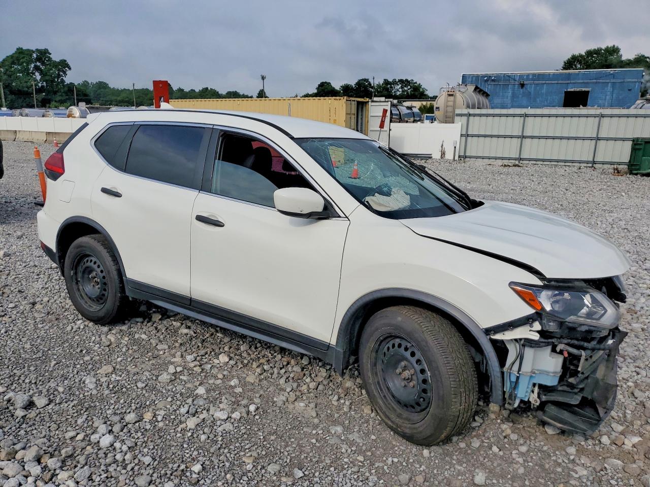 2017 NISSAN ROGUE S — снимка 4
