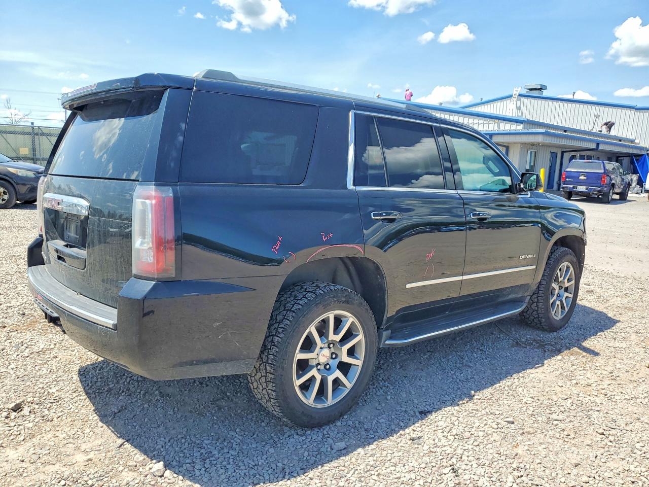 2017 GMC YUKON DENALI — снимка 3