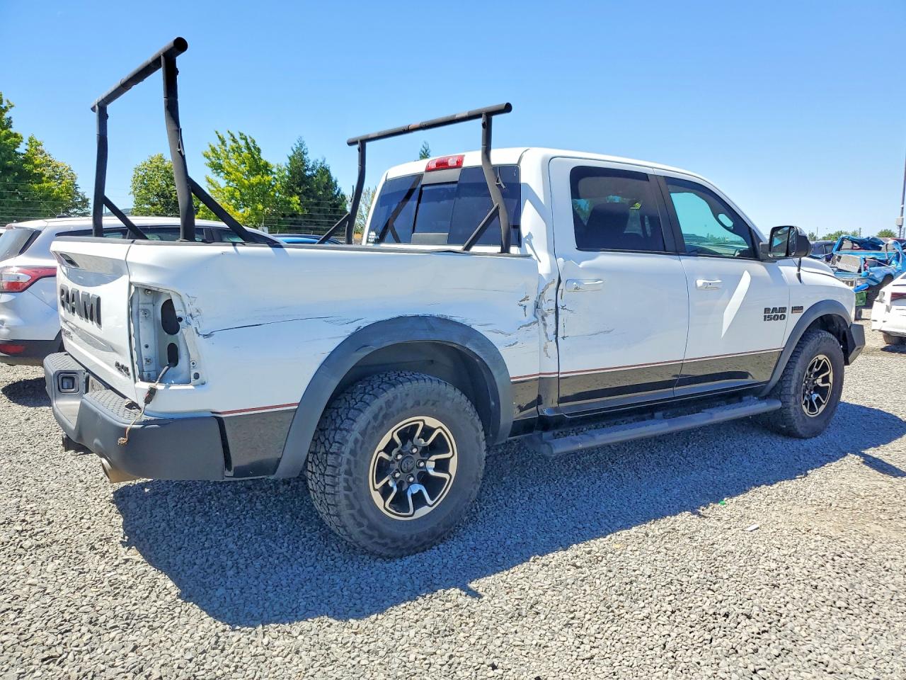 2015 RAM 1500 REBEL — снимка 3