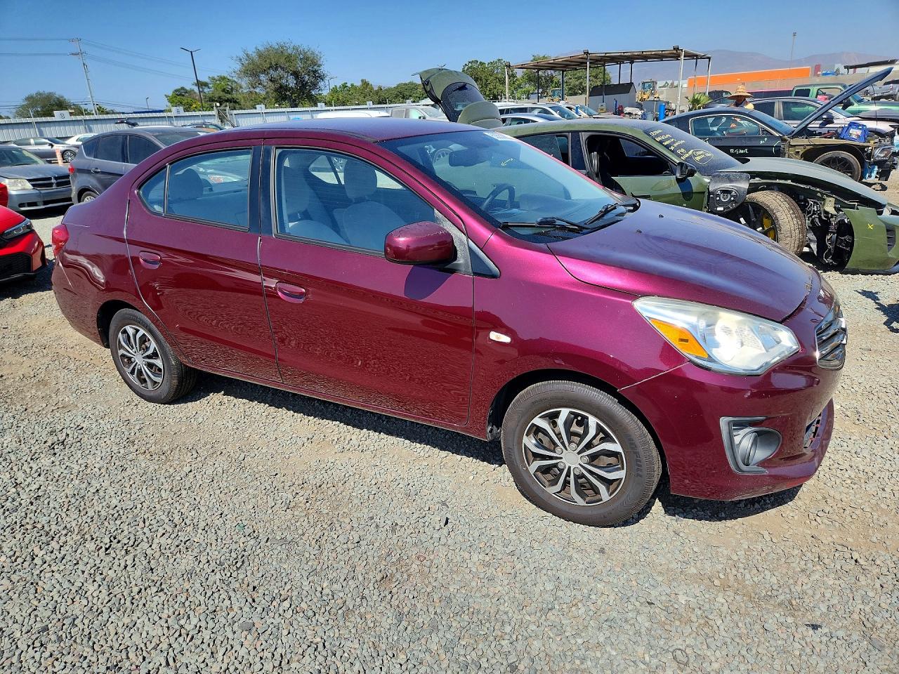 2017 MITSUBISHI MIRAGE G4 ES — снимка 4