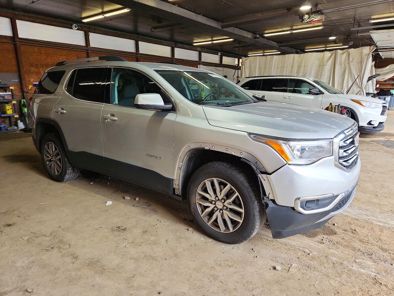 2017 GMC ACADIA SLE — снимка 4