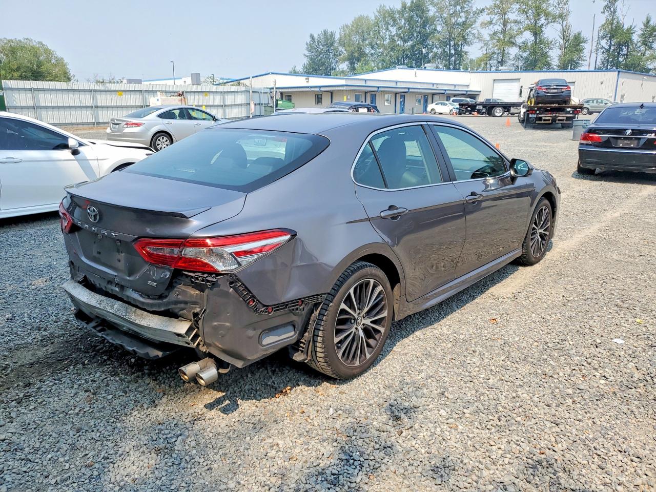 2018 TOYOTA CAMRY SE — снимка 3