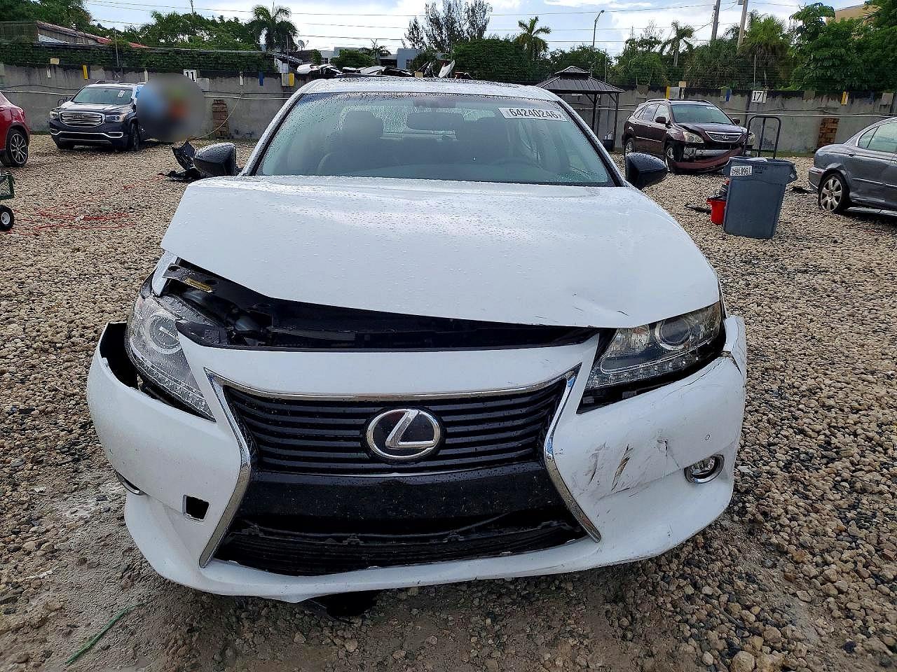 2015 LEXUS ES 350 — снимка 5