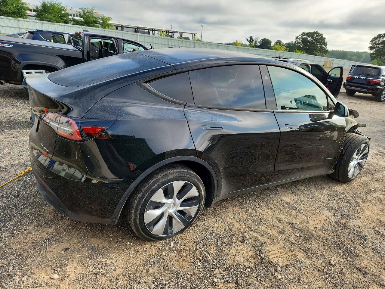 2023 TESLA MODEL Y — снимка 3