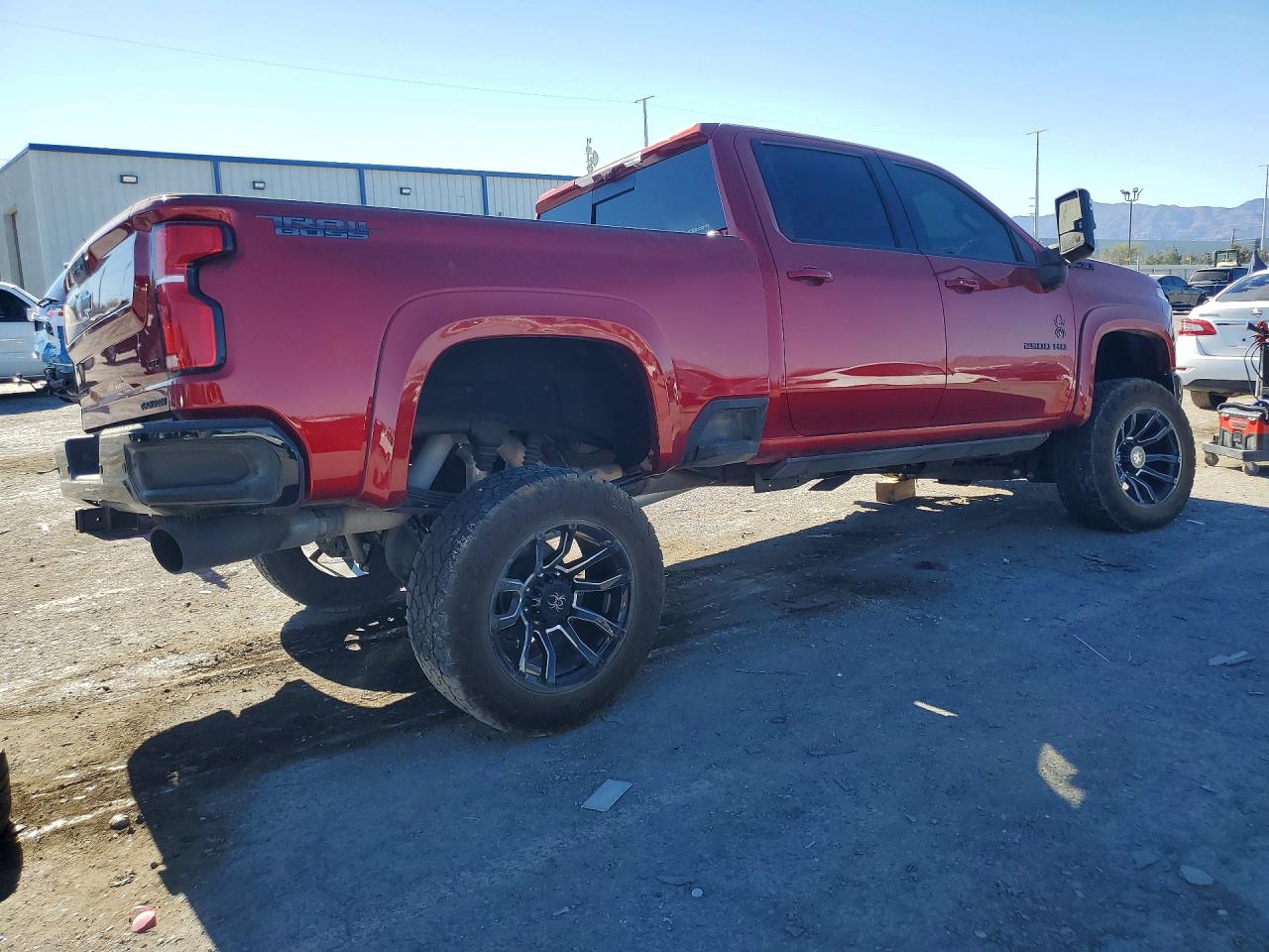 2025 CHEVROLET SILVERADO K2500 HEAVY DUTY LTZ — снимка 3