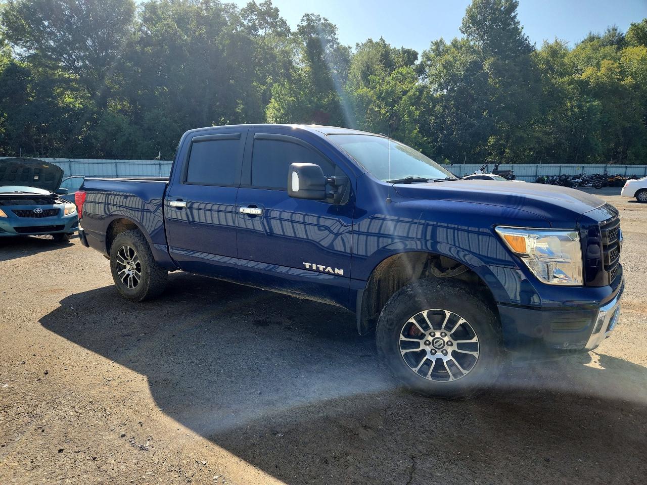 2021 NISSAN TITAN SV — снимка 4