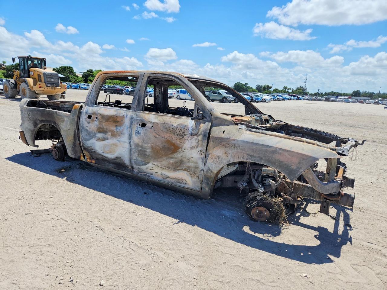 2021 RAM 1500 CLASSIC TRADESMAN — снимка 4