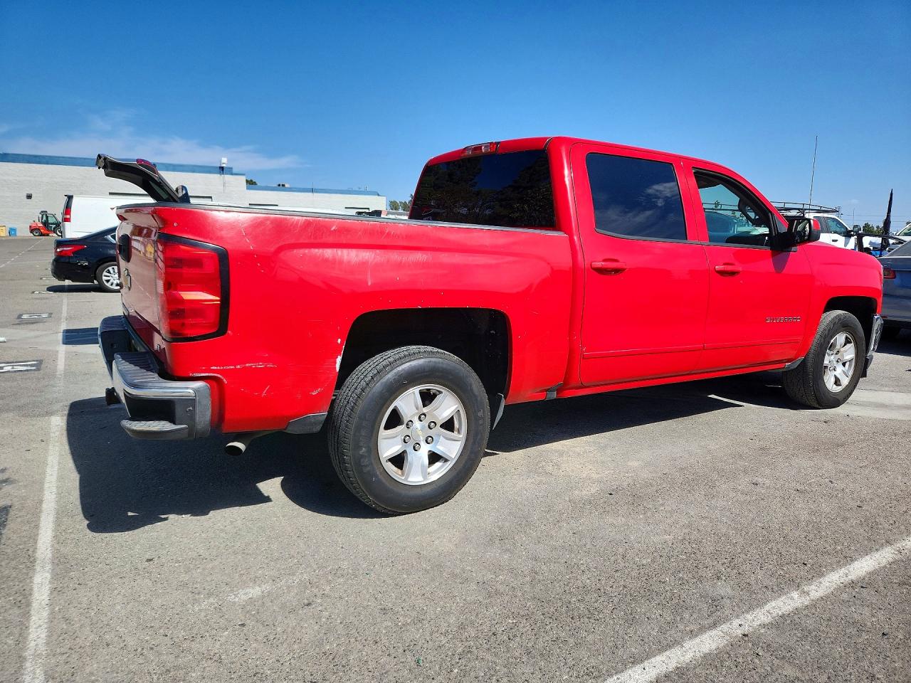 2017 CHEVROLET SILVERADO C1500 LT — снимка 3