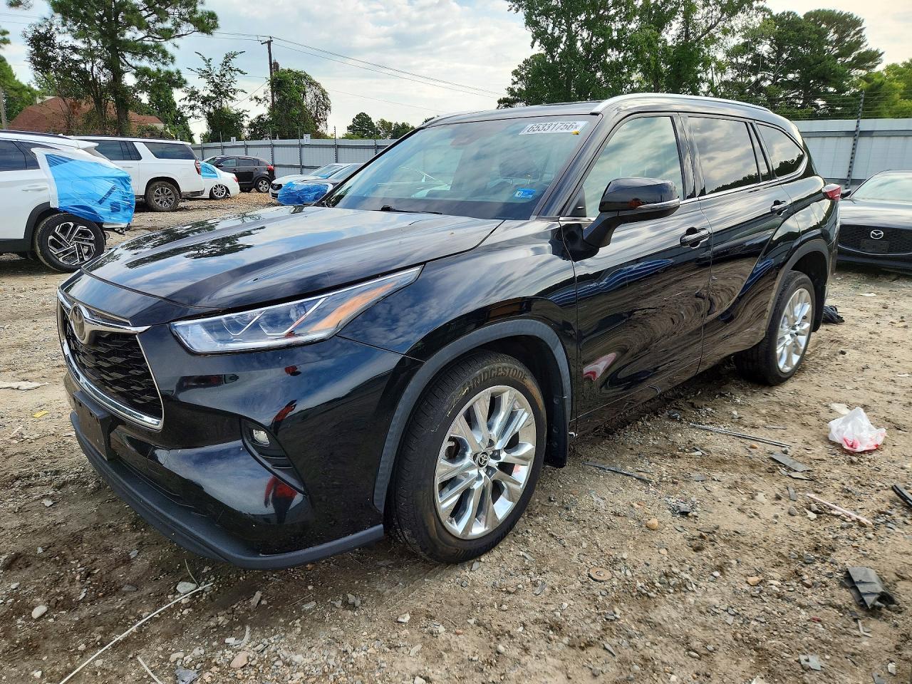 2020 TOYOTA HIGHLANDER LIMITED
