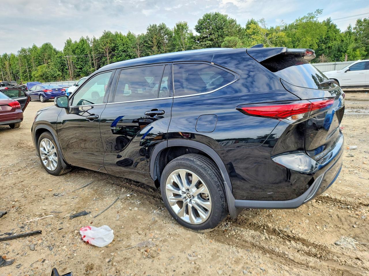 2020 TOYOTA HIGHLANDER LIMITED — снимка 2
