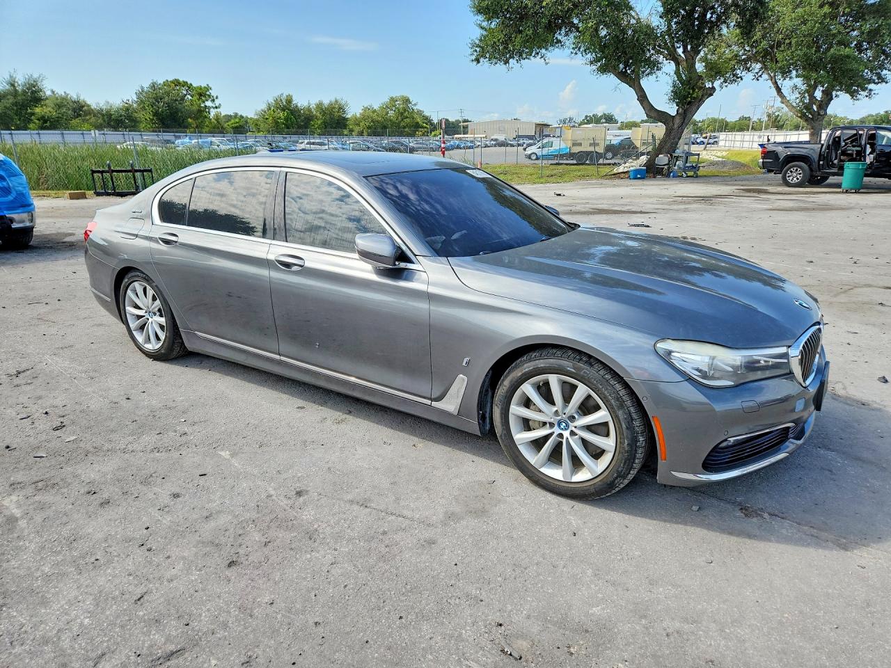 2017 BMW 740 XE — снимка 4
