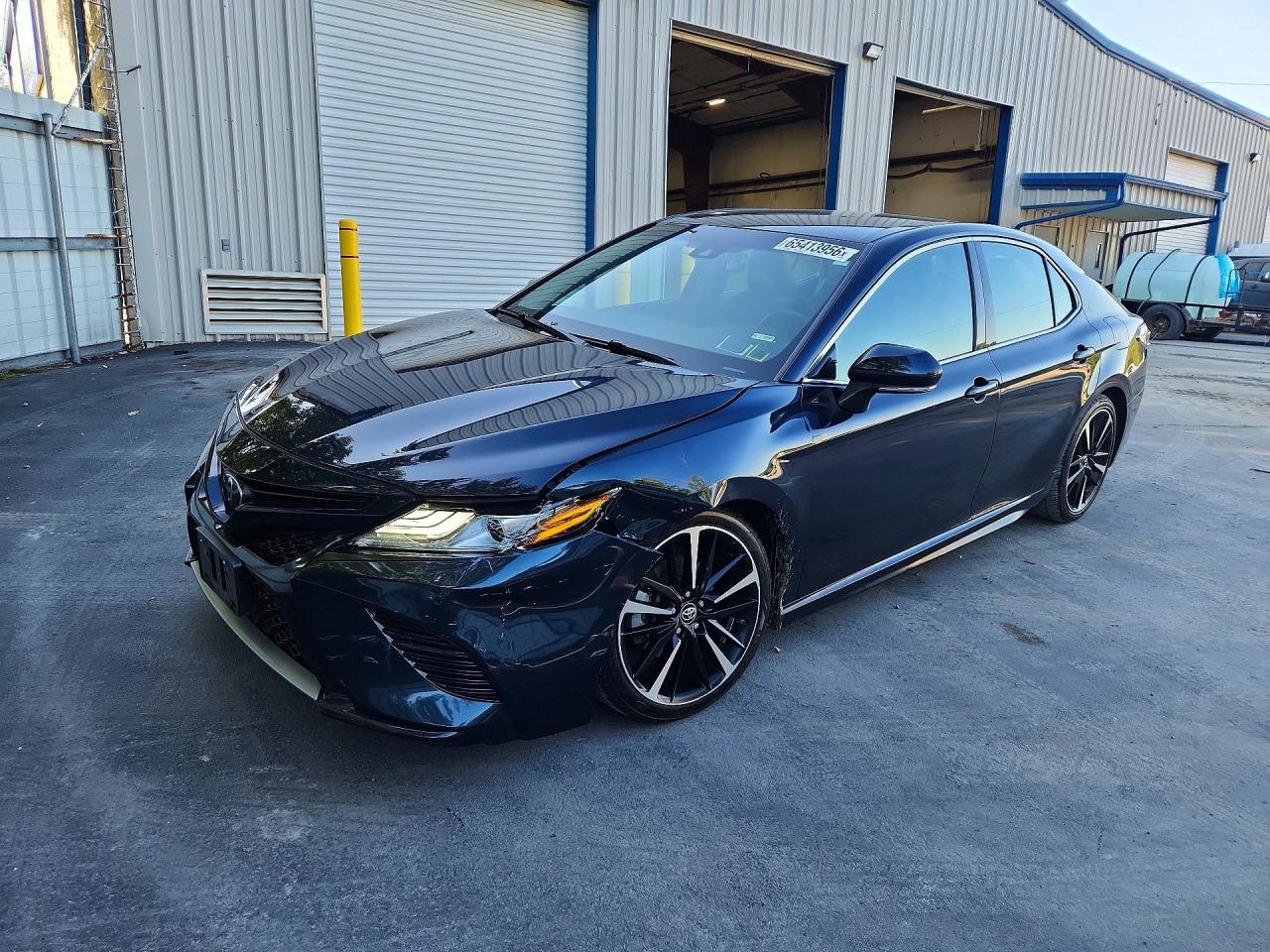 2018 TOYOTA CAMRY XSE