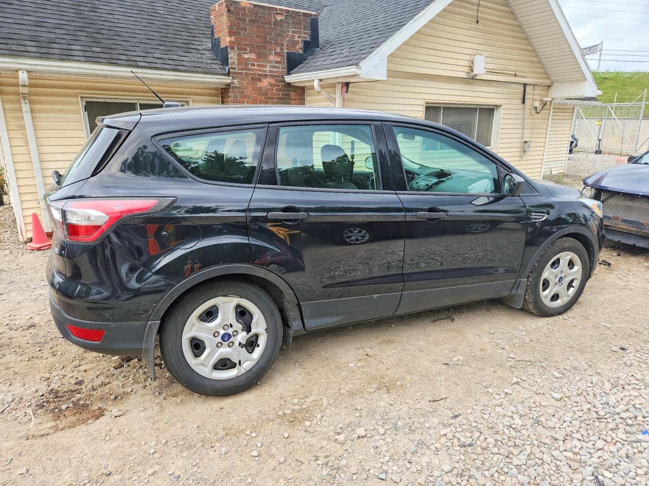 2017 FORD ESCAPE S — снимка 3