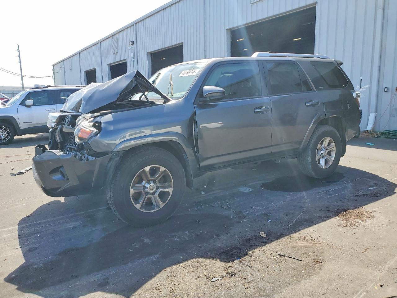2017 TOYOTA 4RUNNER SR5