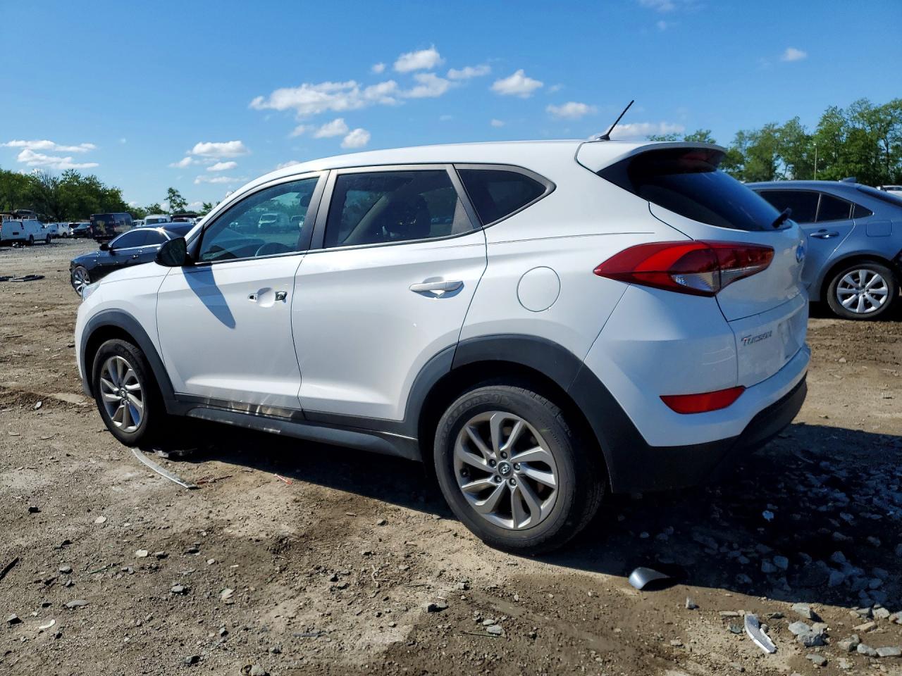 2018 HYUNDAI TUCSON SE — снимка 2