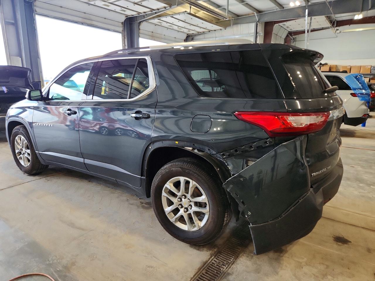 2018 CHEVROLET TRAVERSE LT — снимка 2