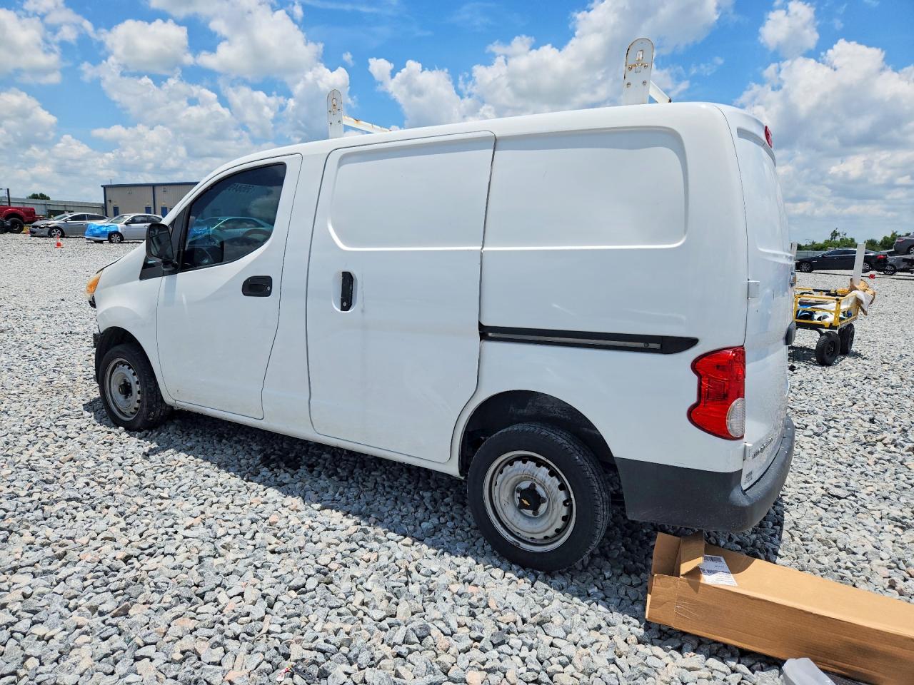 2017 CHEVROLET CITY EXPRESS LS — снимка 2